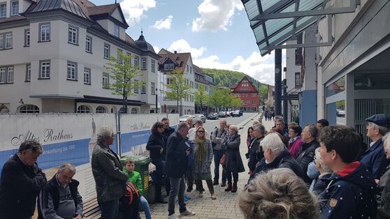 Gruppe am Alten Rathaus