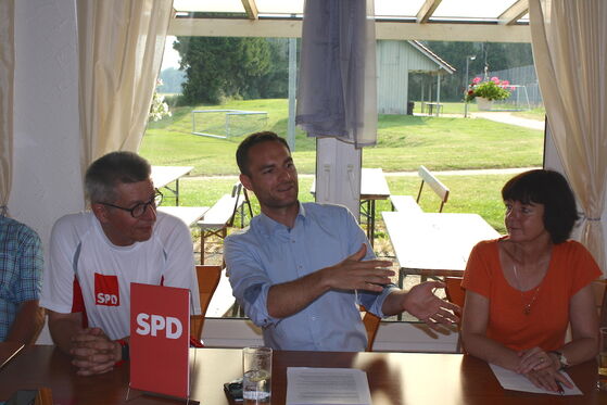 Hans-Jürgen Saknus, Frederik Brütting, Caroline Vermeulen Foto: spd kün