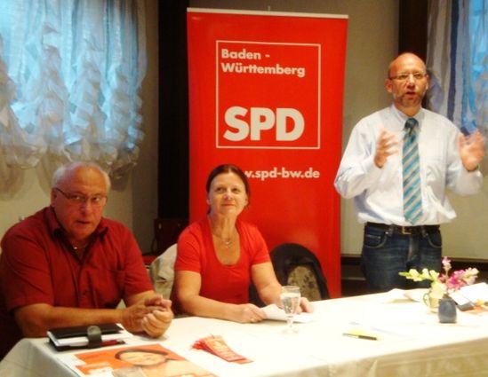 Annette Sawade beim Wahlkampfauftakt